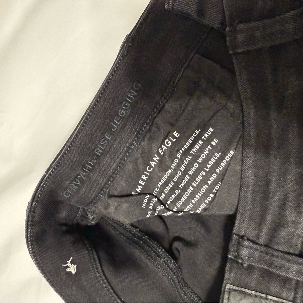 American Eagle Outfitters Black Denim jeans - Picture 4 of 6